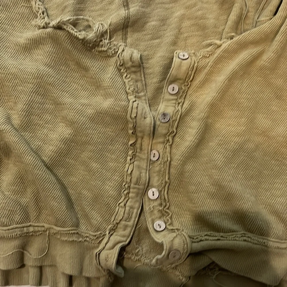 Free people - Picture 3 of 3